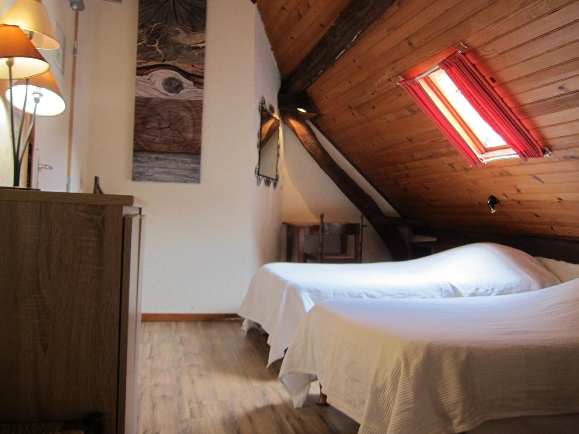 Auberge Des Deux Rivieres Seix Rom bilde