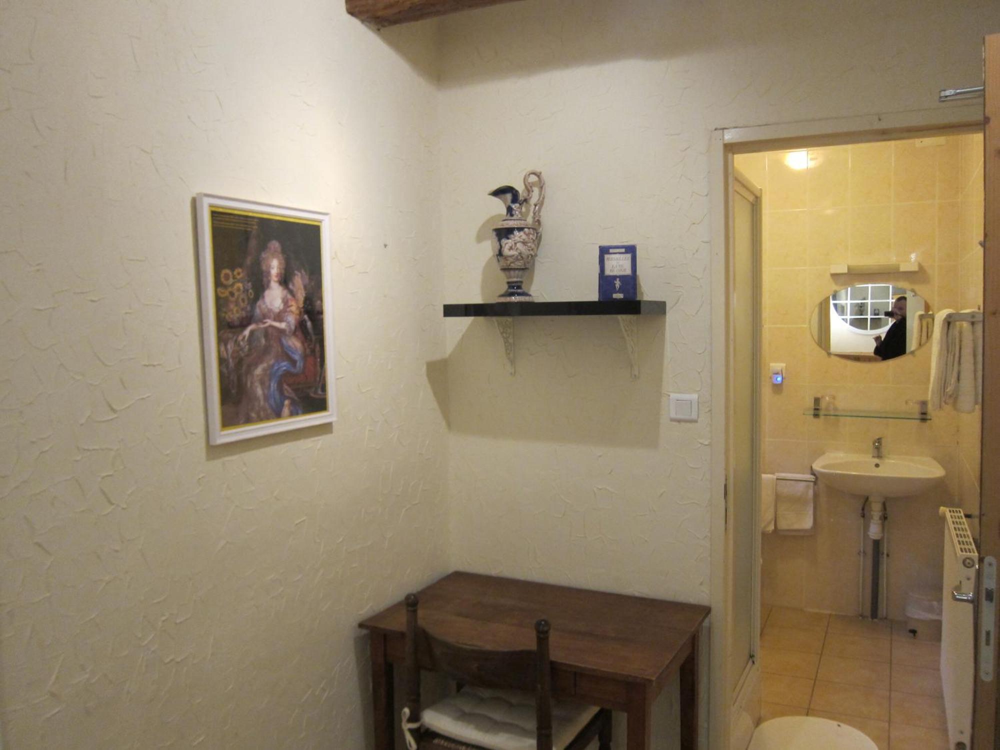 Auberge Des Deux Rivieres Seix Rom bilde